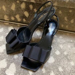 Kate Spade 7 Black with grosgrain bow - evening